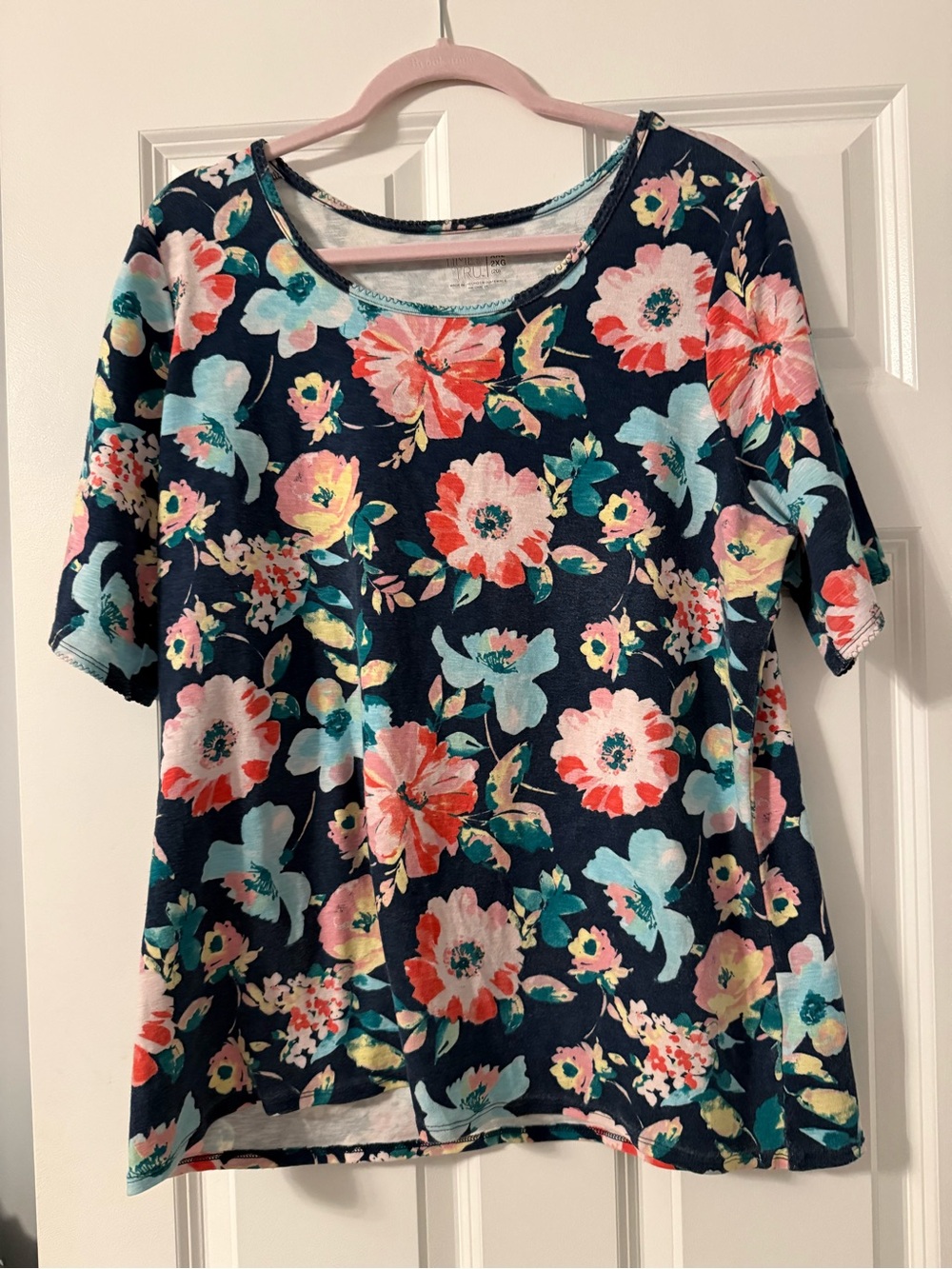 Time and TRU | Blue and Pink Floral Short Sleeve Top | Size XXL